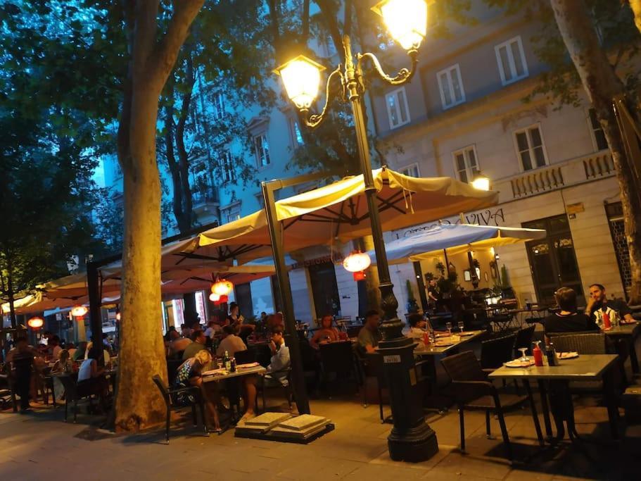 In Centro A Trieste Dış mekan fotoğraf