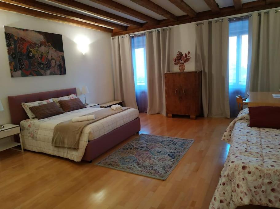 In Centro A Trieste Dış mekan fotoğraf